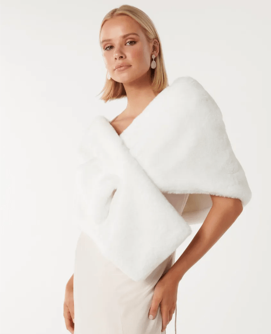 FOREVER NEW Faux Fur Wrap