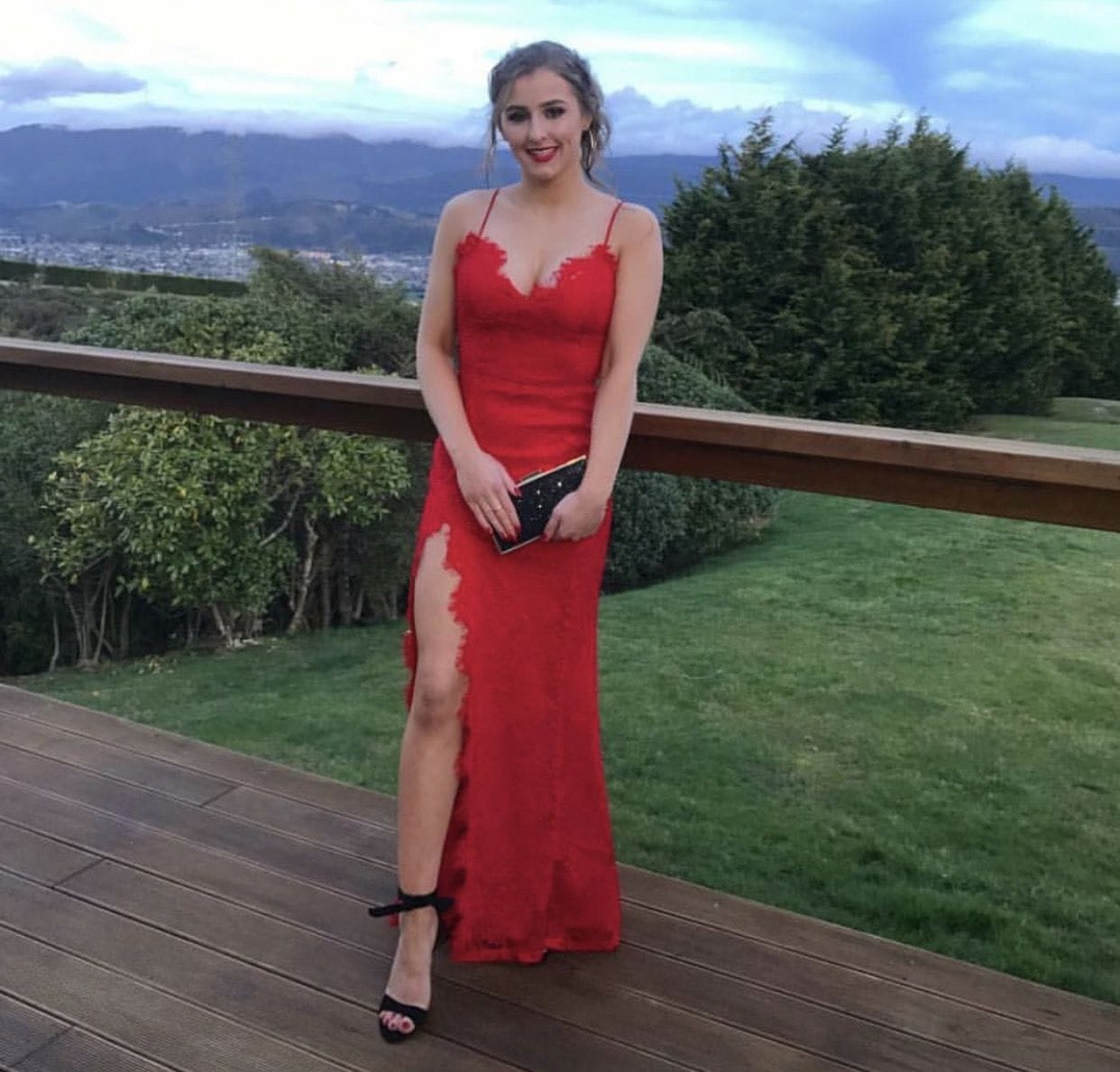 ALAMOUR THE LABEL Layali Lace Gown - Red