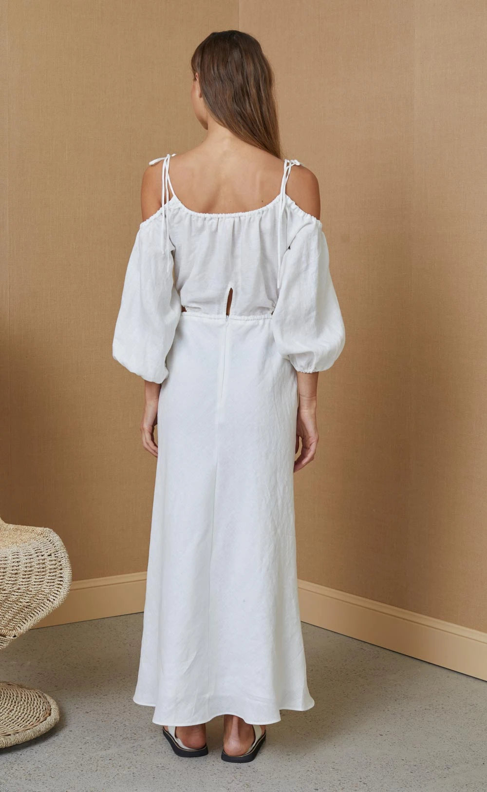 Tabetha Ivory Cut