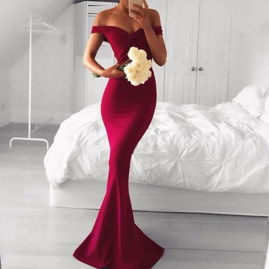 NOOKIE Dolly Gown In Ruby